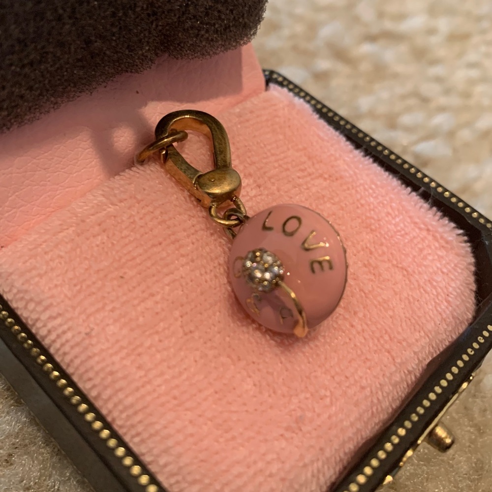 NIB Juicy Couture Cupcake Charm